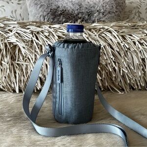 VERA BRADLEY Medium Heather Gray Water Bottle Crossbody Bag Lightweight 2024